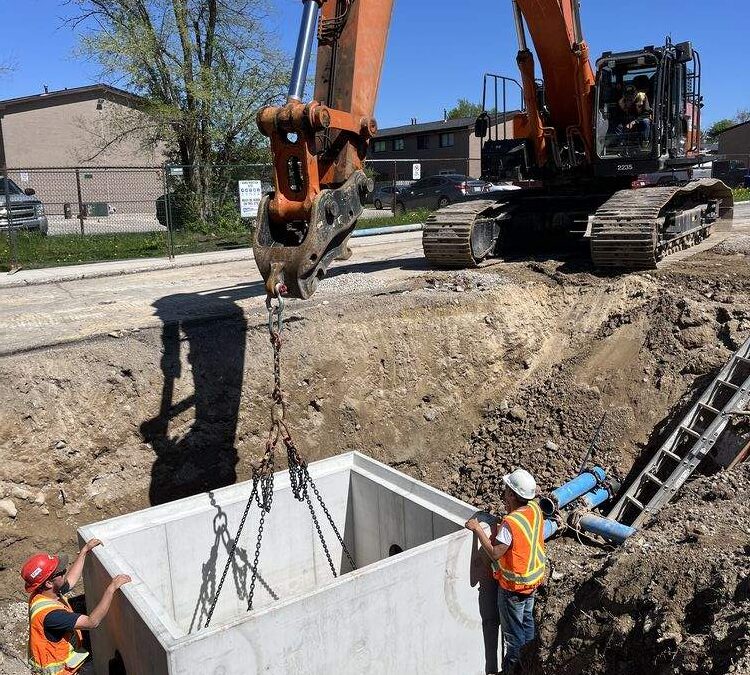 Excavation and Grading in Mid-Construction Season: Preparing Sites for Asphalt, Utilities, and Heavy Traffic